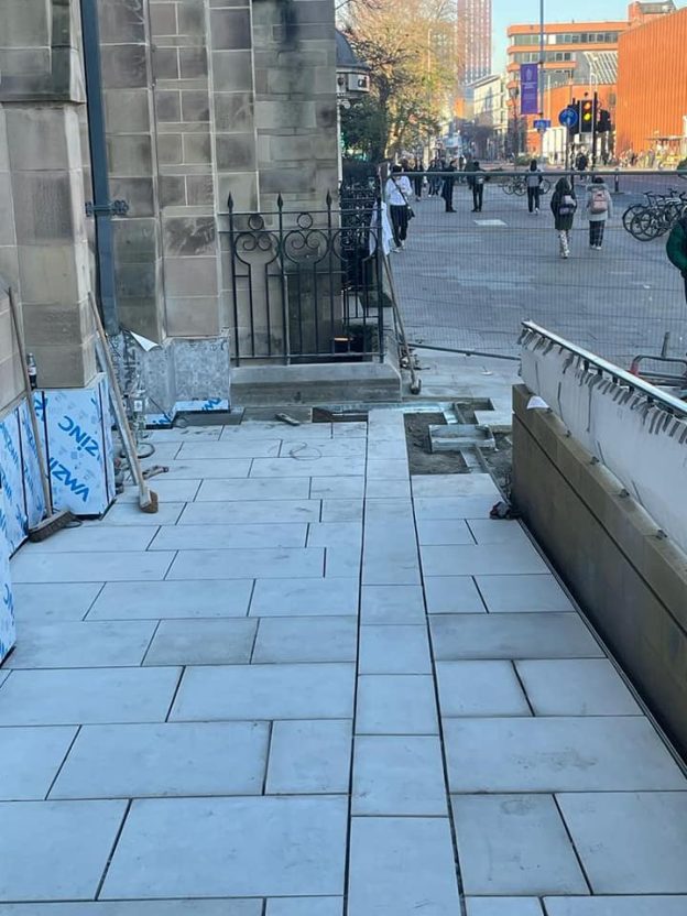 Scoutmoor Yorkstone paving
